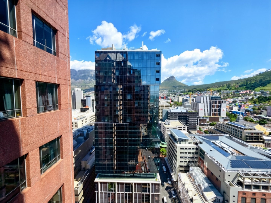 2 Bedroom Property for Sale in Cape Town City Centre Western Cape